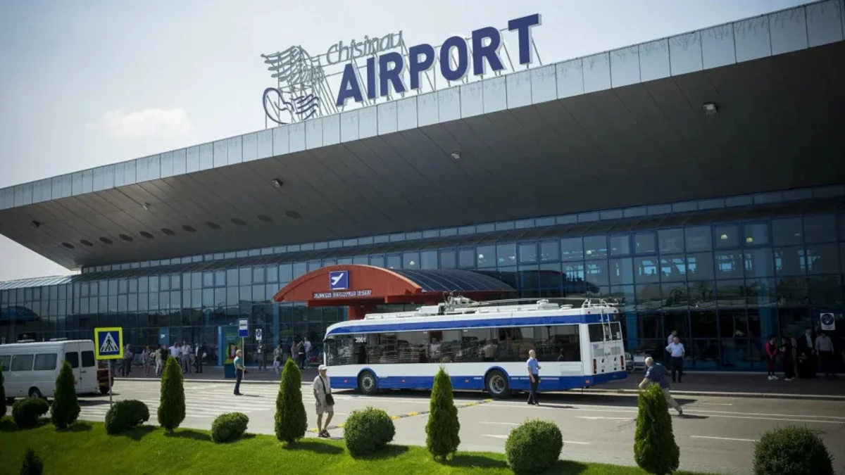 Kişineu aeroportunda mina təhlükəsi - Təzadlar - Təzadlar xəbəri üçün şəkil