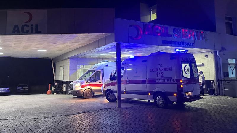80 işçi qida zəhərlənməsi səbəbindən xəstəxanaya yerləşdirilib - İzmirdə - Təzadlar - Təzadlar xəbəri üçün şəkil